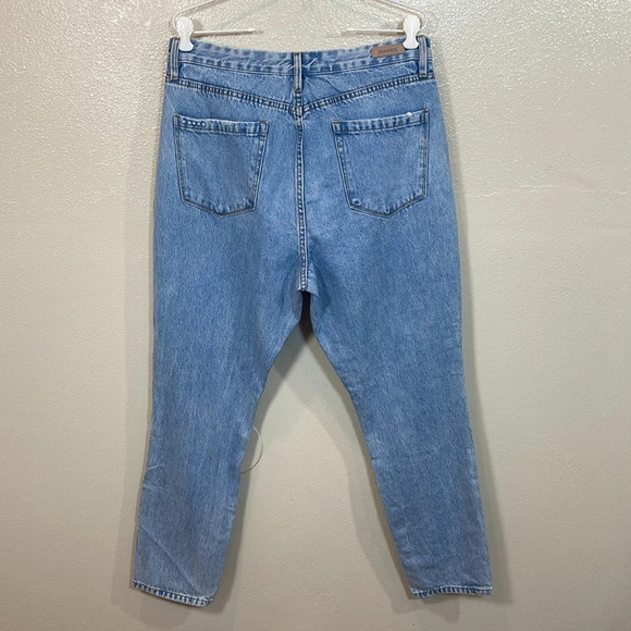 BLANKNYC Women's The Bleeker Ultra High Rise Jean with Western Buckle Detail 31 - Picture 7 of 11